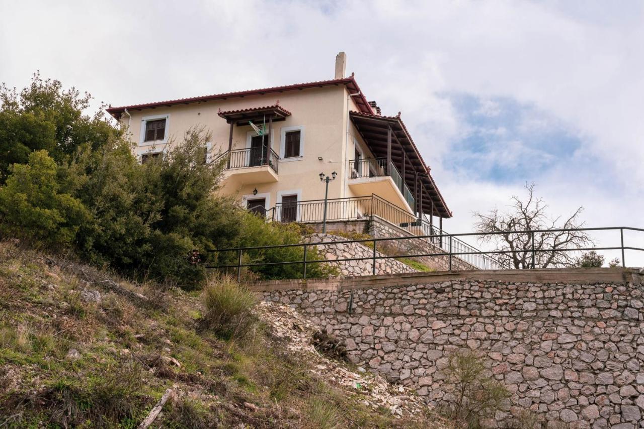 Meli Apartments Arachova Luaran gambar